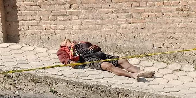 भारी बोक्दै जीवन गुजारे, सडकमै अन्तिम सास फेरे