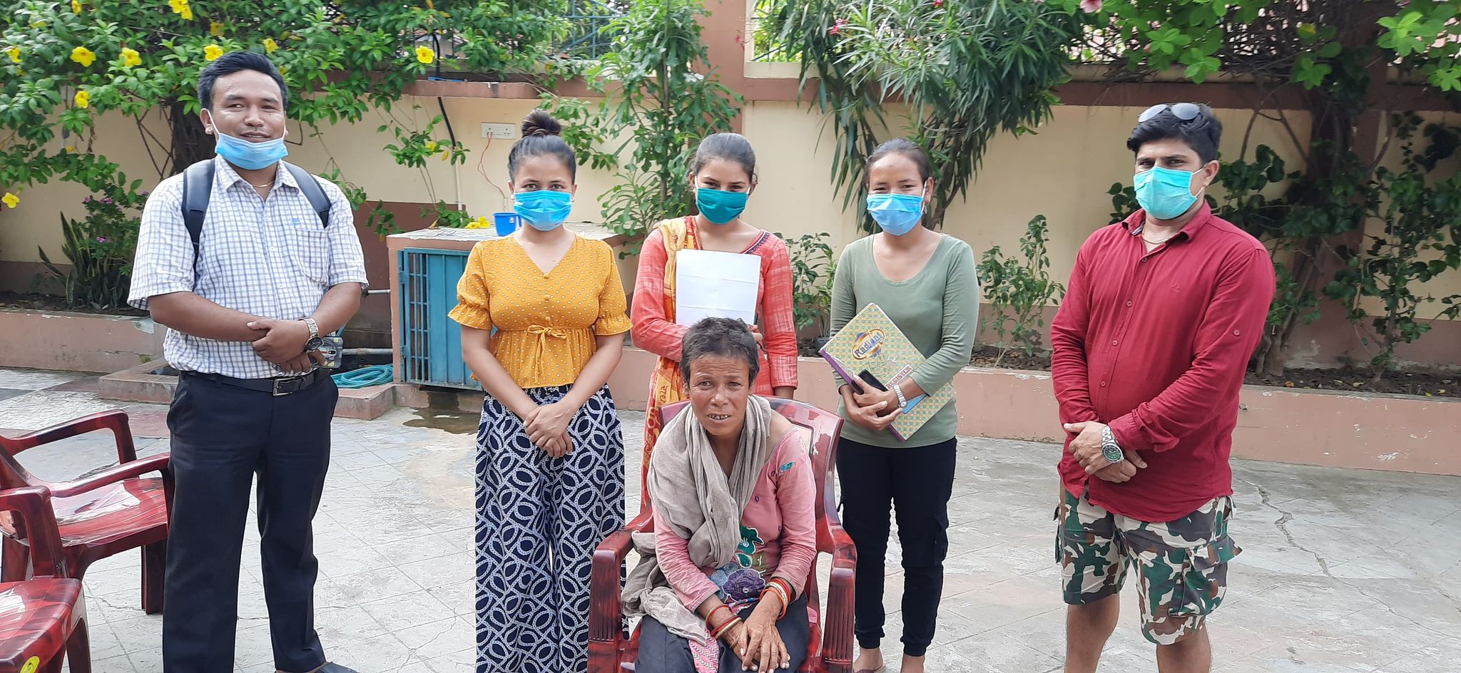सहयोगी हातले गर्यो महिलाको उद्धार