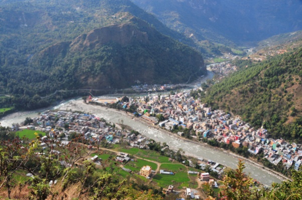म्याग्दीका पूर्वाधार आयोजनाको काम अलपत्र