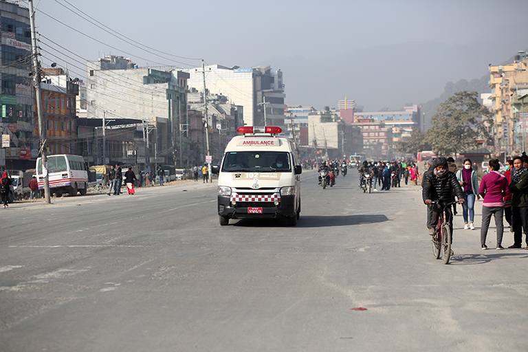 देशभर आमहड्तालको प्रभाव :न पुरै बन्द,न पुरै खुला