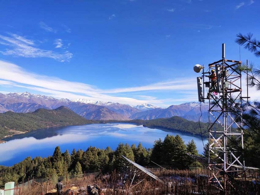 एक सातादेखि सञ्चारविहीन कर्णालीबासी