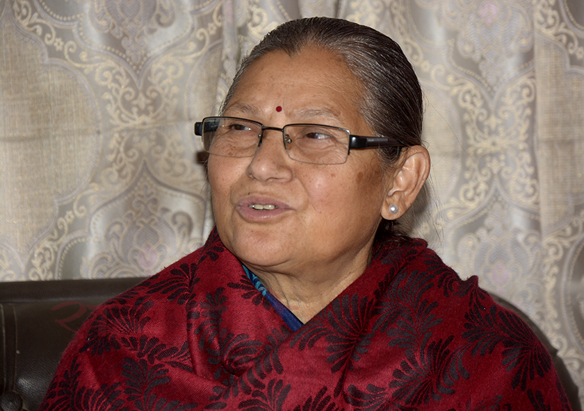 ओली समूहलाई सरप्राइज दिँदै मुख्यमन्त्री अष्टलक्ष्मी एमालेको ‘तेस्रो धारमा’