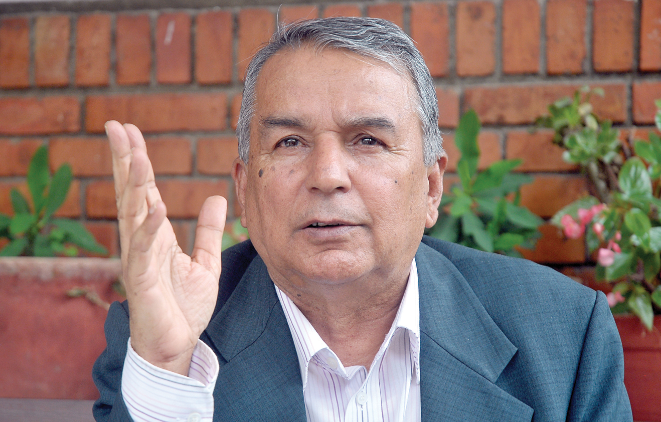 मन्त्री छान्न पौडेल समूहले बोलायो बैठक