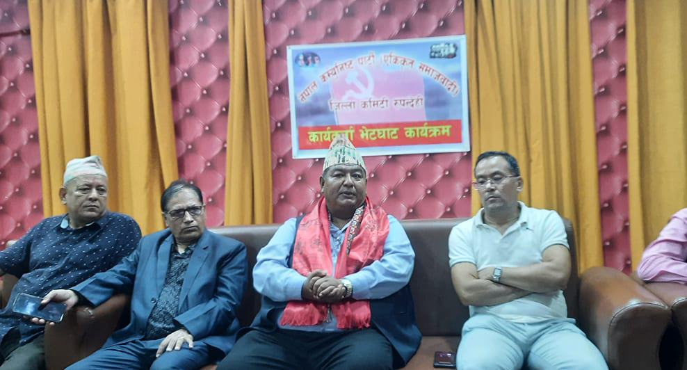 तिहारपछि सरकारको गति बढ्छ : श्रममन्त्री श्रेष्ठ