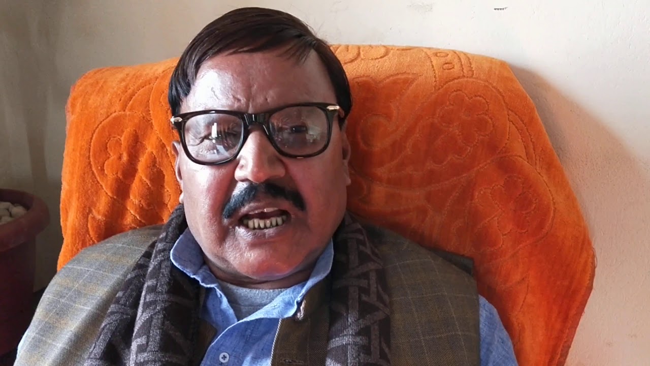 सचिवको सरुवामा लड्डु खाए मन्त्रीले