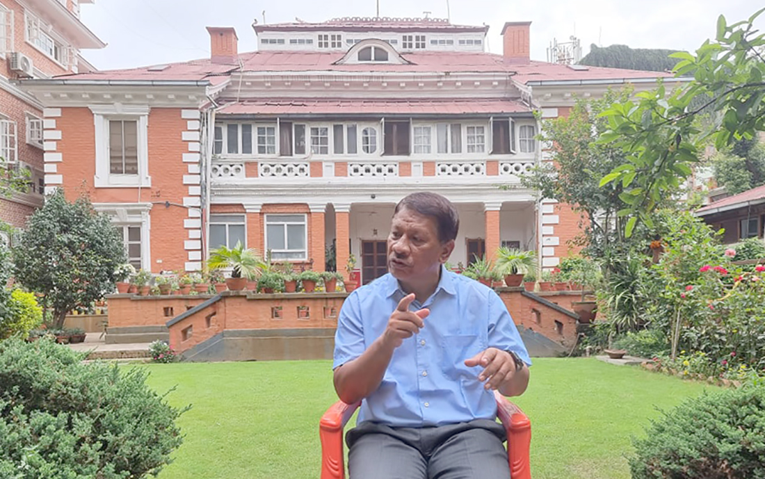 देउवाले केन्द्रीय बैठक आफ्नै घरमा राखेकोमा प्रकाशमान असन्तुष्ट : भन्छन्- बूढानीलकण्ठ हामीले नदेखेको होर?