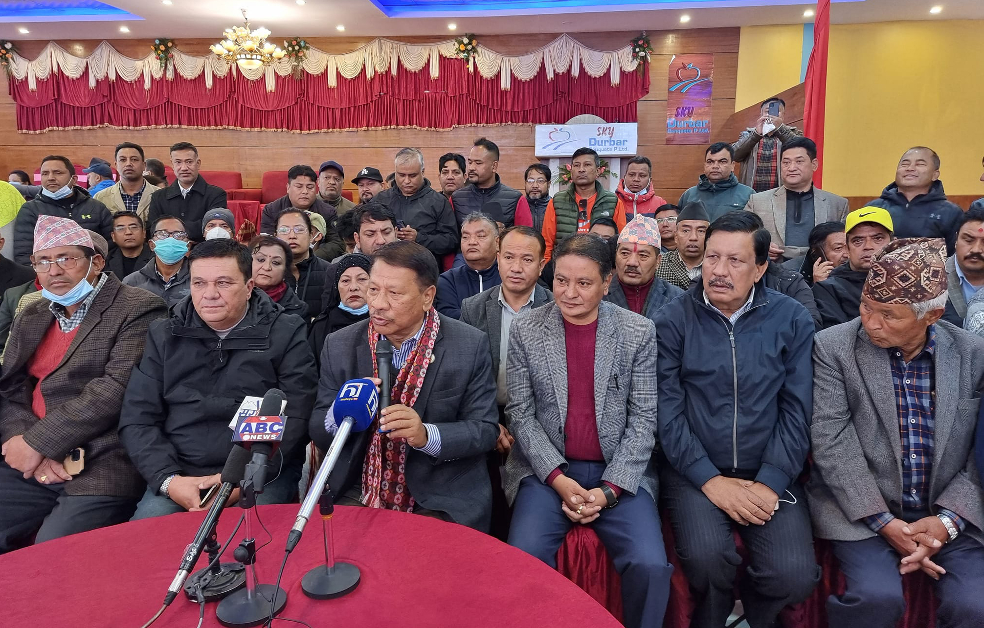 संस्थापनइतर समूहबाट सर्वसम्मत सभापतिको उम्मेदवार चयन हुने प्रकाशमानको दाबी