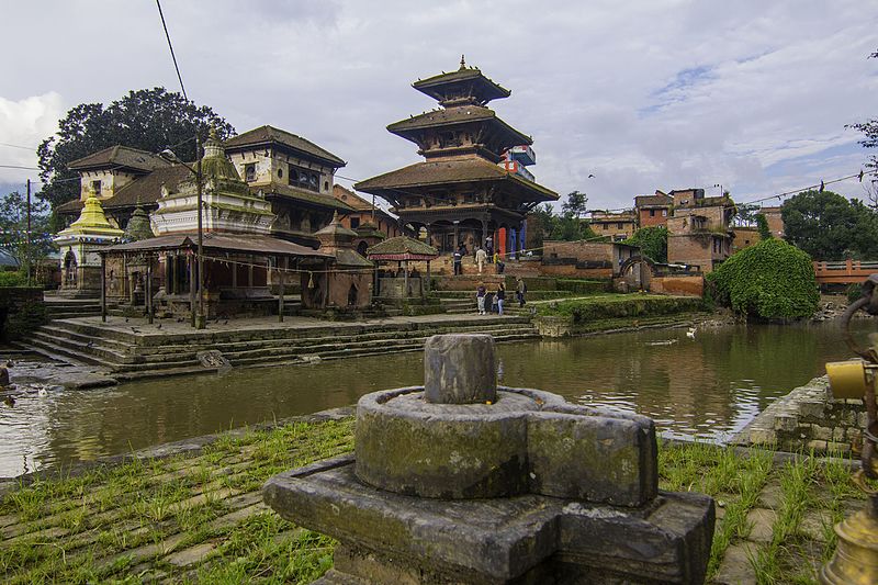 बाह्रवर्षे मकर मेलामा स्वास्थ्यको मापदण्ड अपनाएर मात्र स्नान